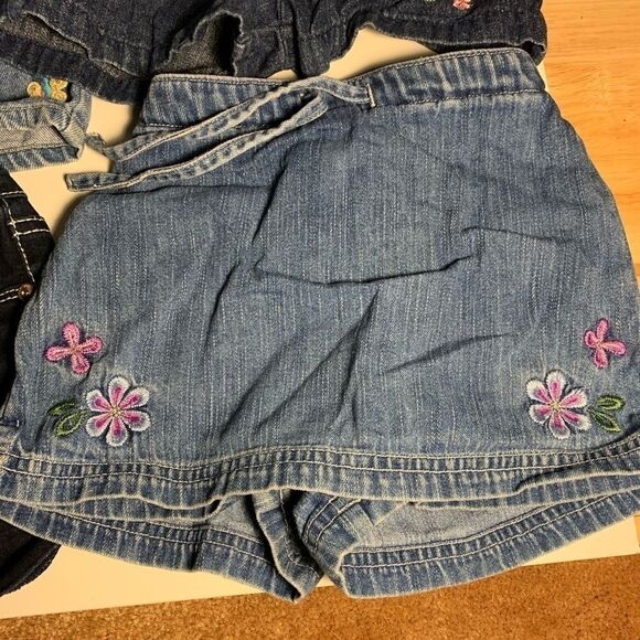 Set of 4 2T denim shorts different brands - Picture 5 of 11